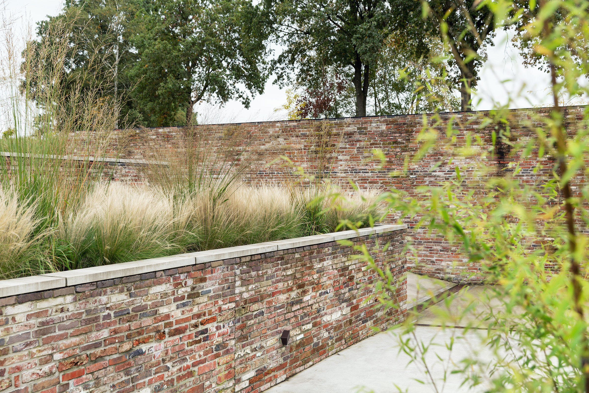 Buitenwonen. Onderhoudsvriendelijk tuinontwerp landschap